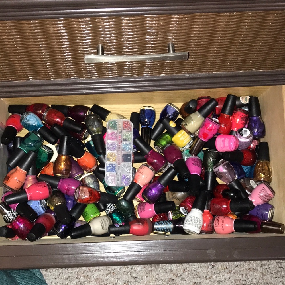 Sinful Colors nail polish HUGE lot